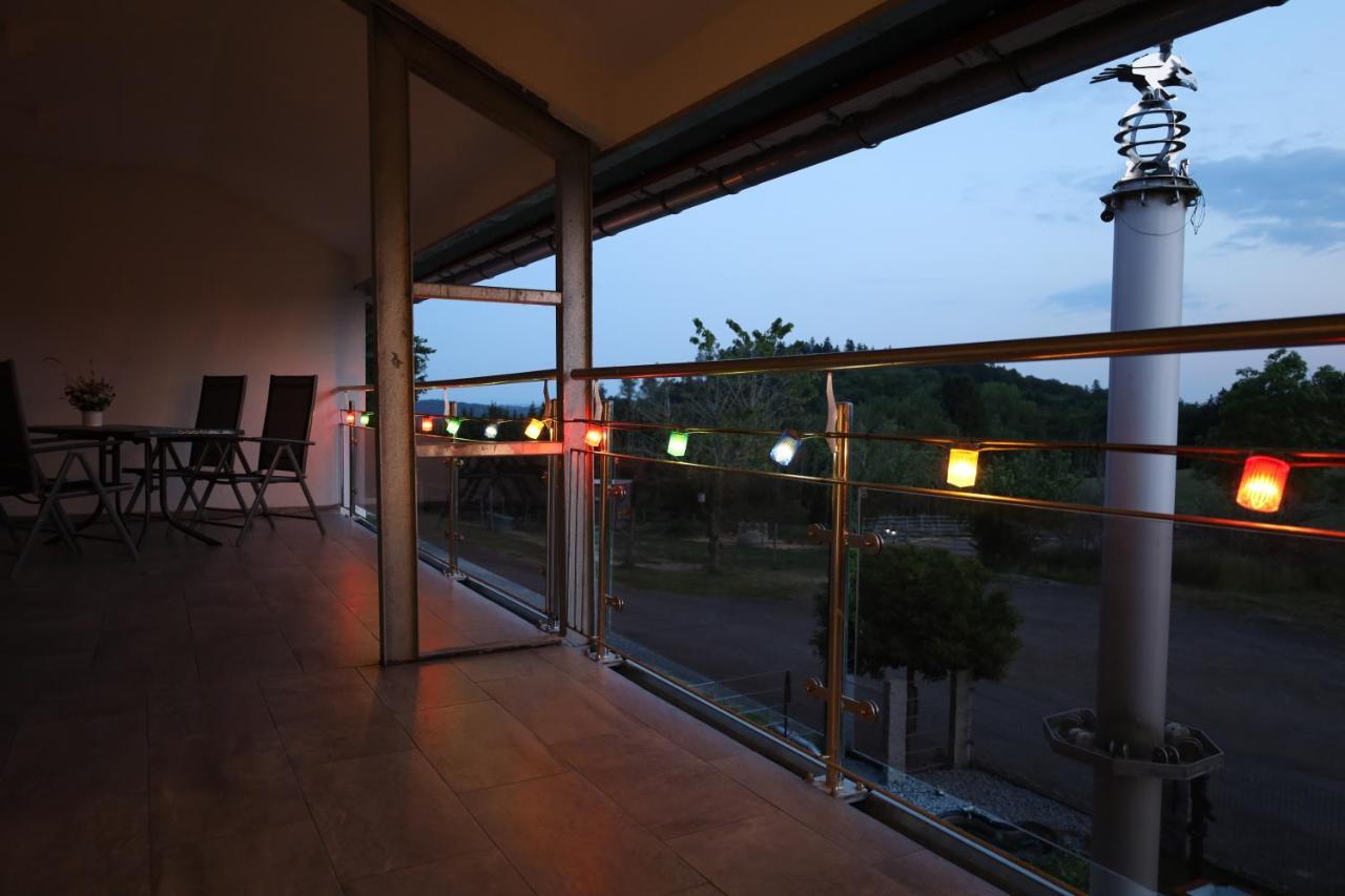 Ferienwohnung Hippenhof Hohenfels  エクステリア 写真